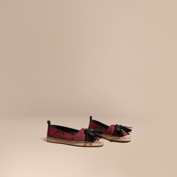 Burberry Tasseled Python Print Espadrilles In Red - Picture 4 of 6
